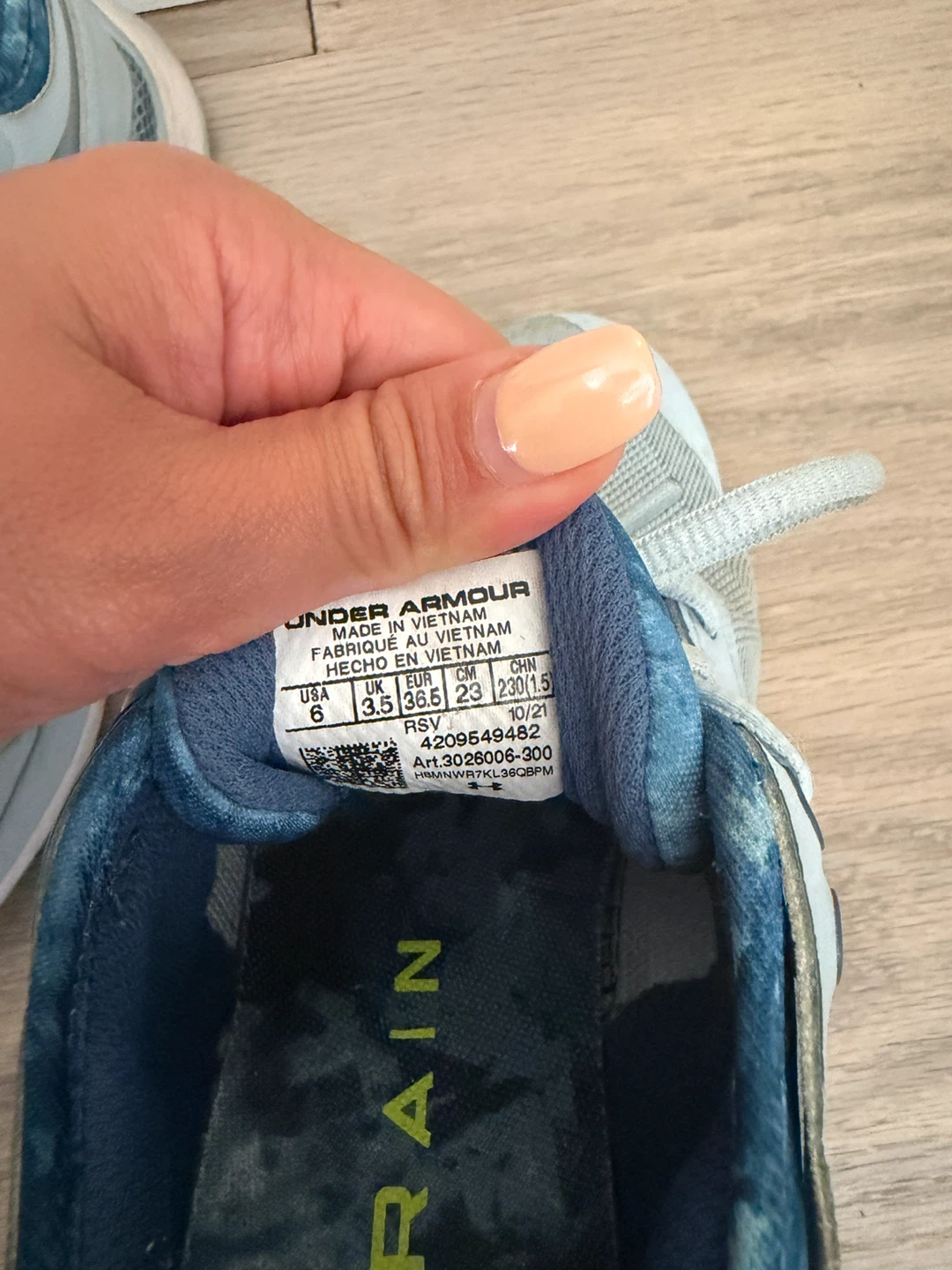 Under Armour Blue Running Shoes - photo 2