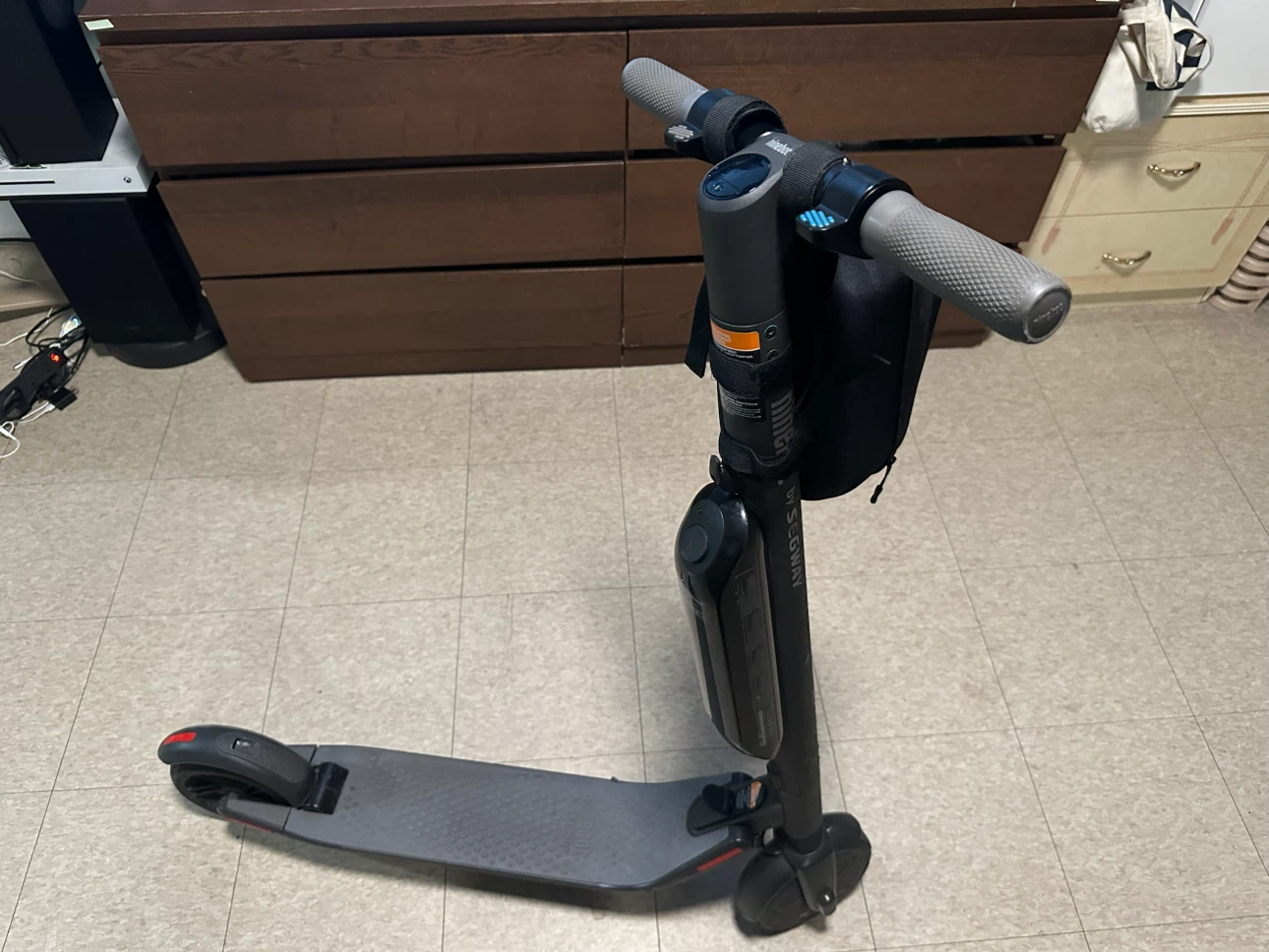 Ninebot Electric KickScooter - photo 2