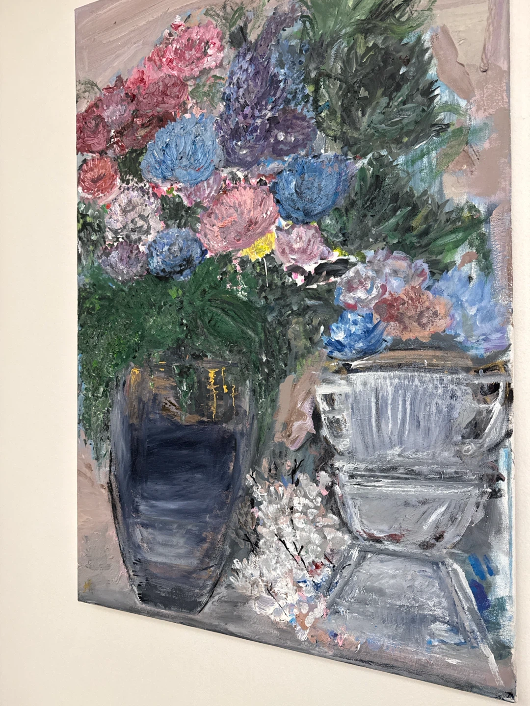 Textured handpainted painted oil painting of flowers