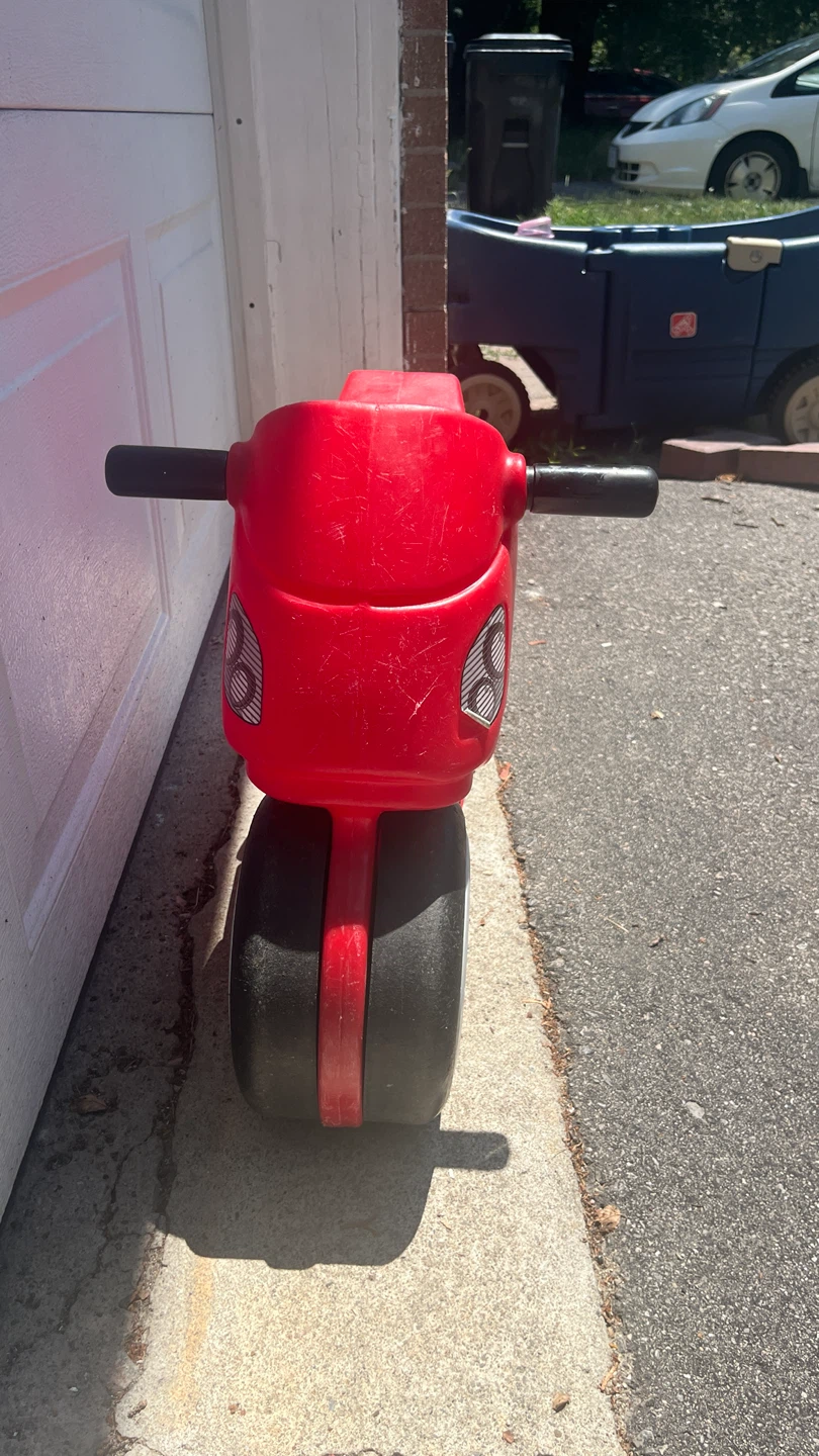 Step2 Red Ride-On Motorcycle Toy - photo 3