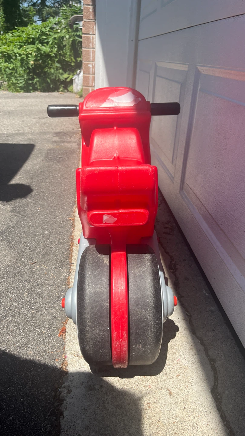 Step2 Red Ride-On Motorcycle Toy - photo 4