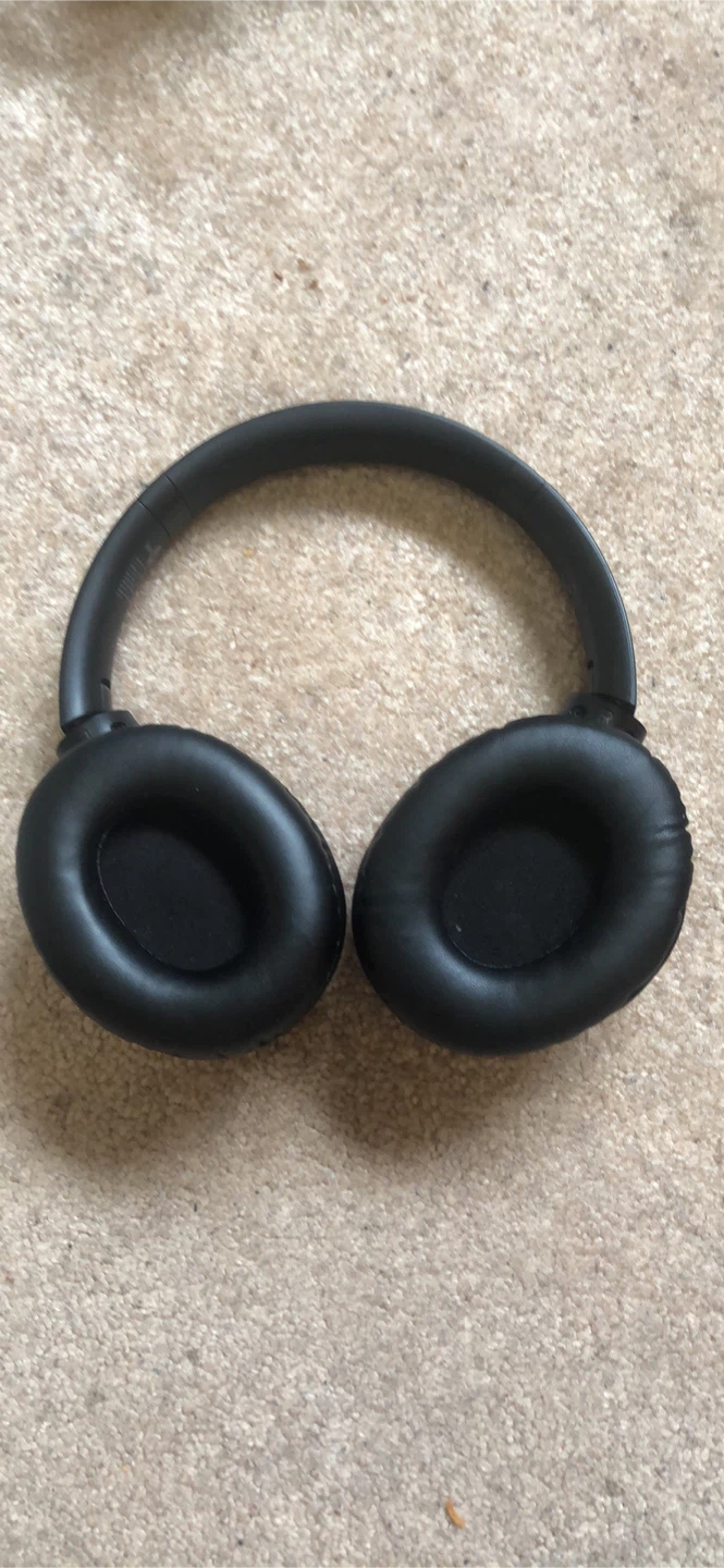 Noise Cancelling Headphones - photo 2