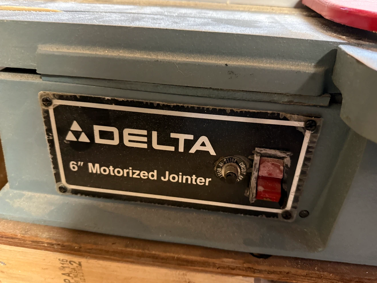 Delta 6" Motorized Jointer - photo 2