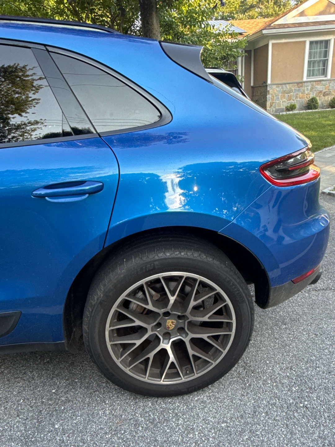 2016 Porsche Macan S clean title - photo 3