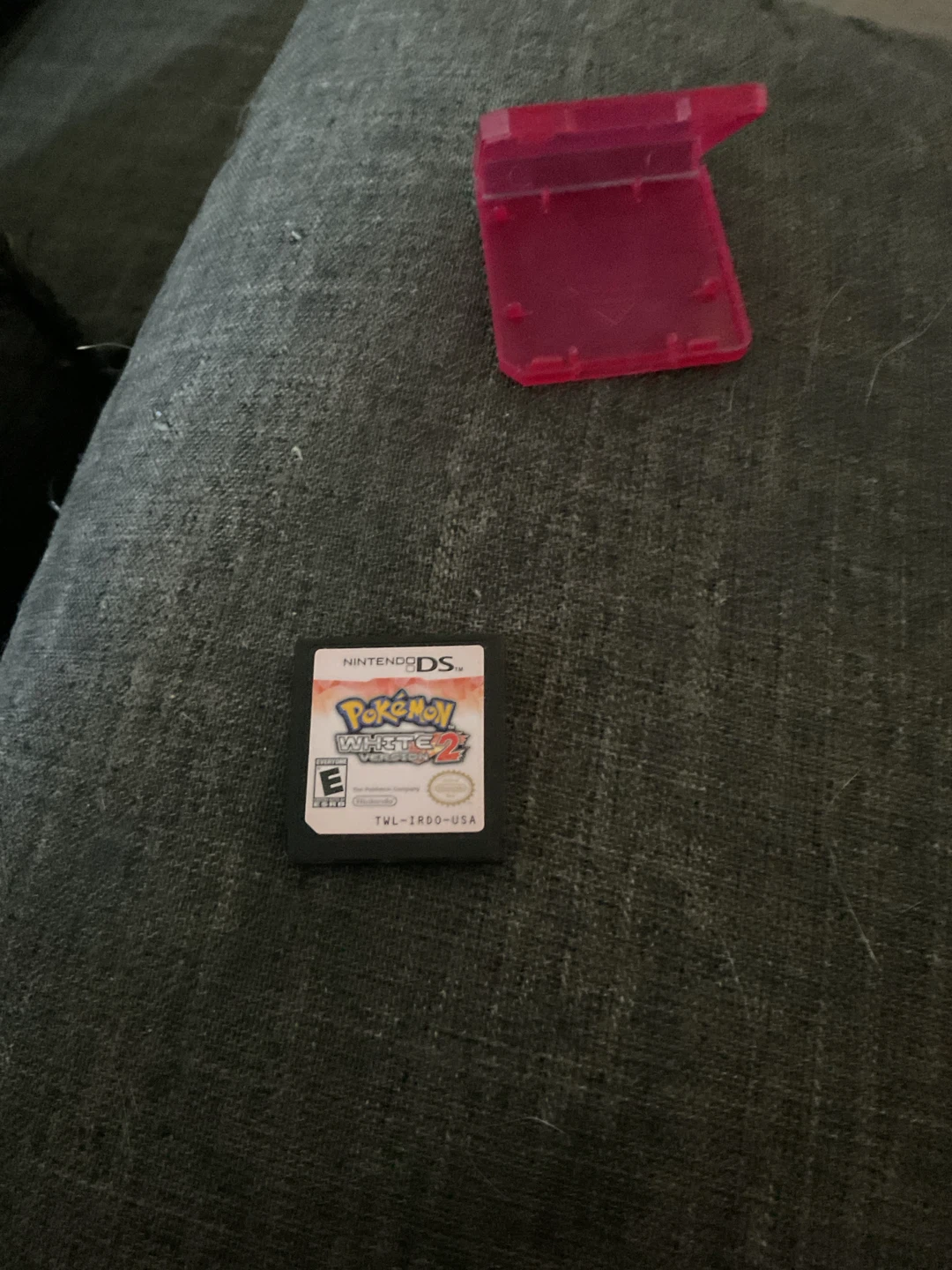 Pokémon white version 2 Nintendo DS Game