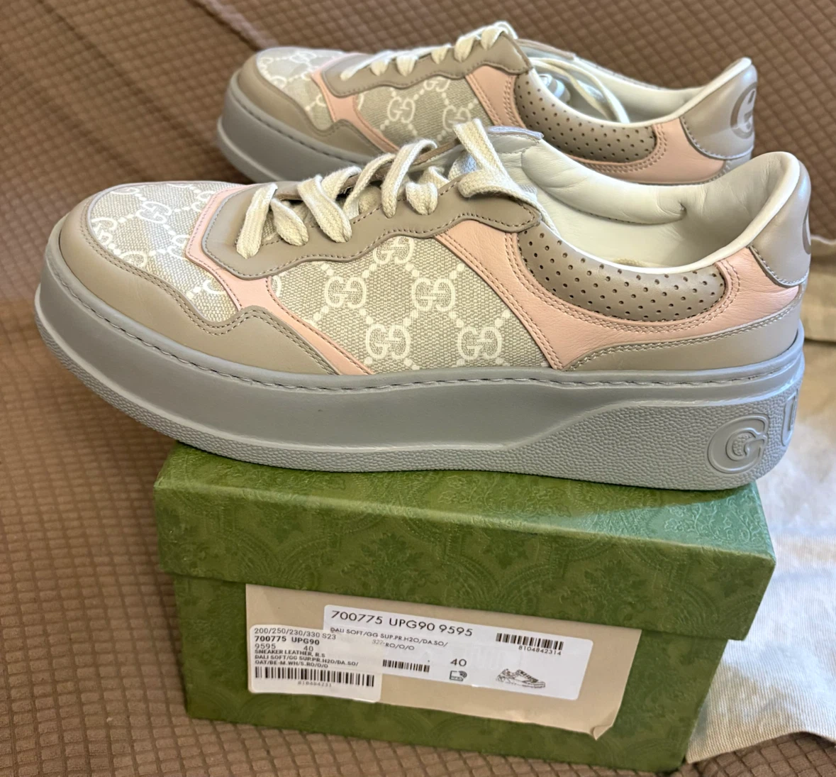 Gucci Women's Sneaker - photo 3