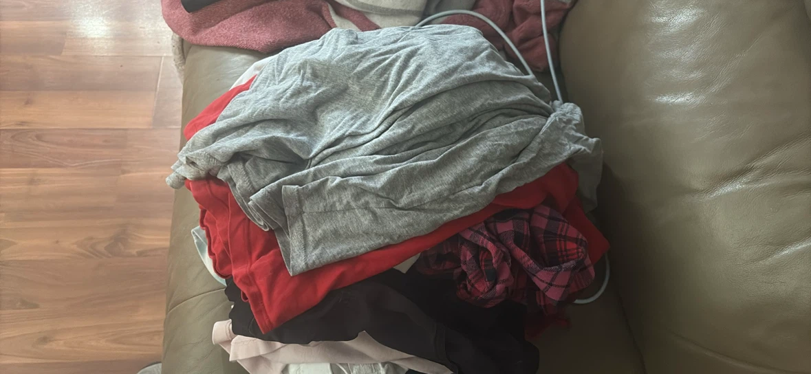 Bundle of Women's Clothing - photo 2