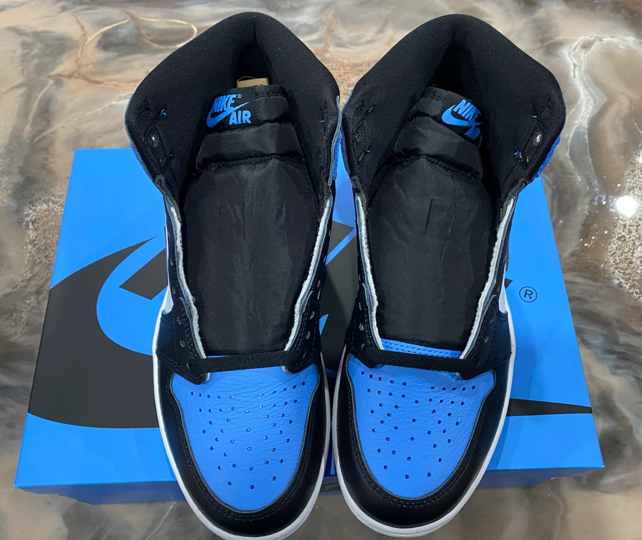 AIR JORDAN 1 RETRO HIGH OG "UNC" MENS SIZE 8 NEW - photo 2