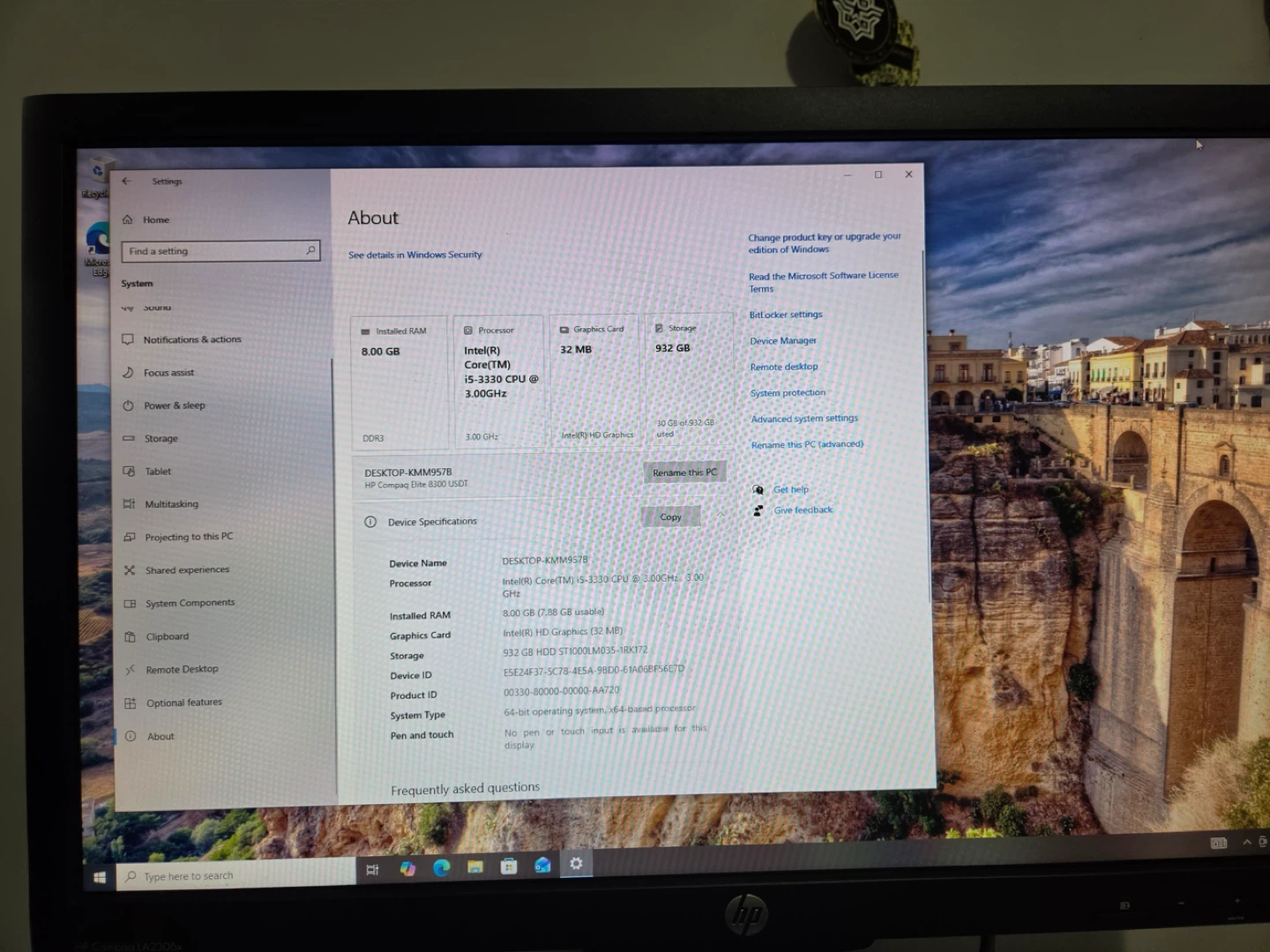 HP Desktop Computer with Monitor, Keyboard, and Mouse