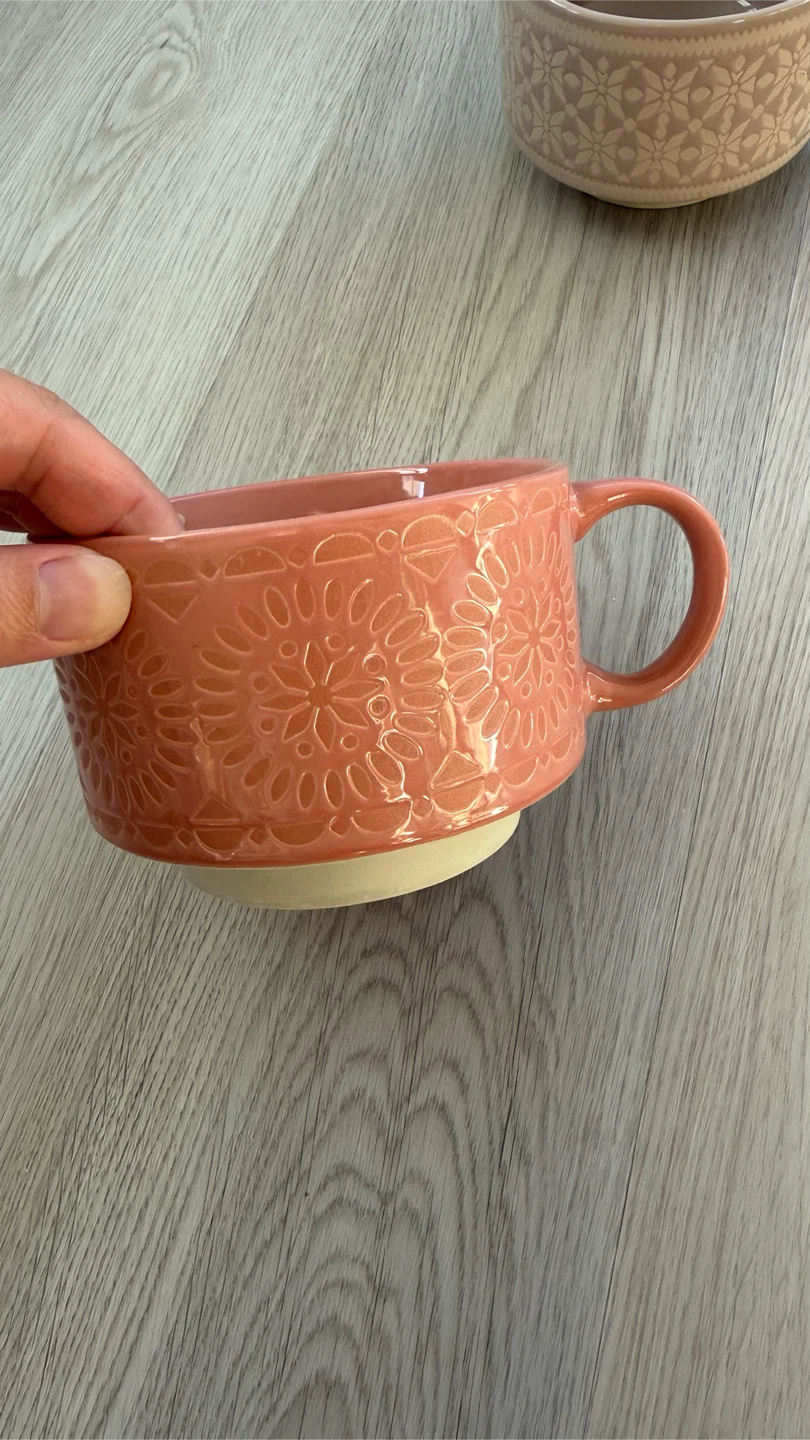 Two *NEW* beautiful ceramic mugs - photo 3