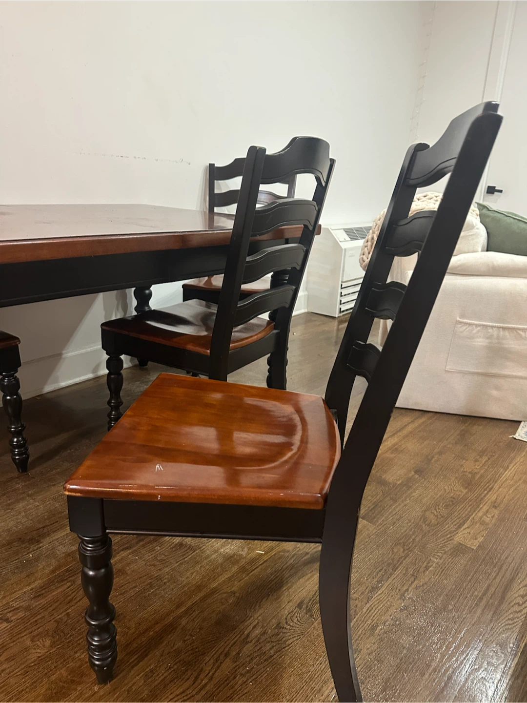 Dining Table and Chairs - photo 3