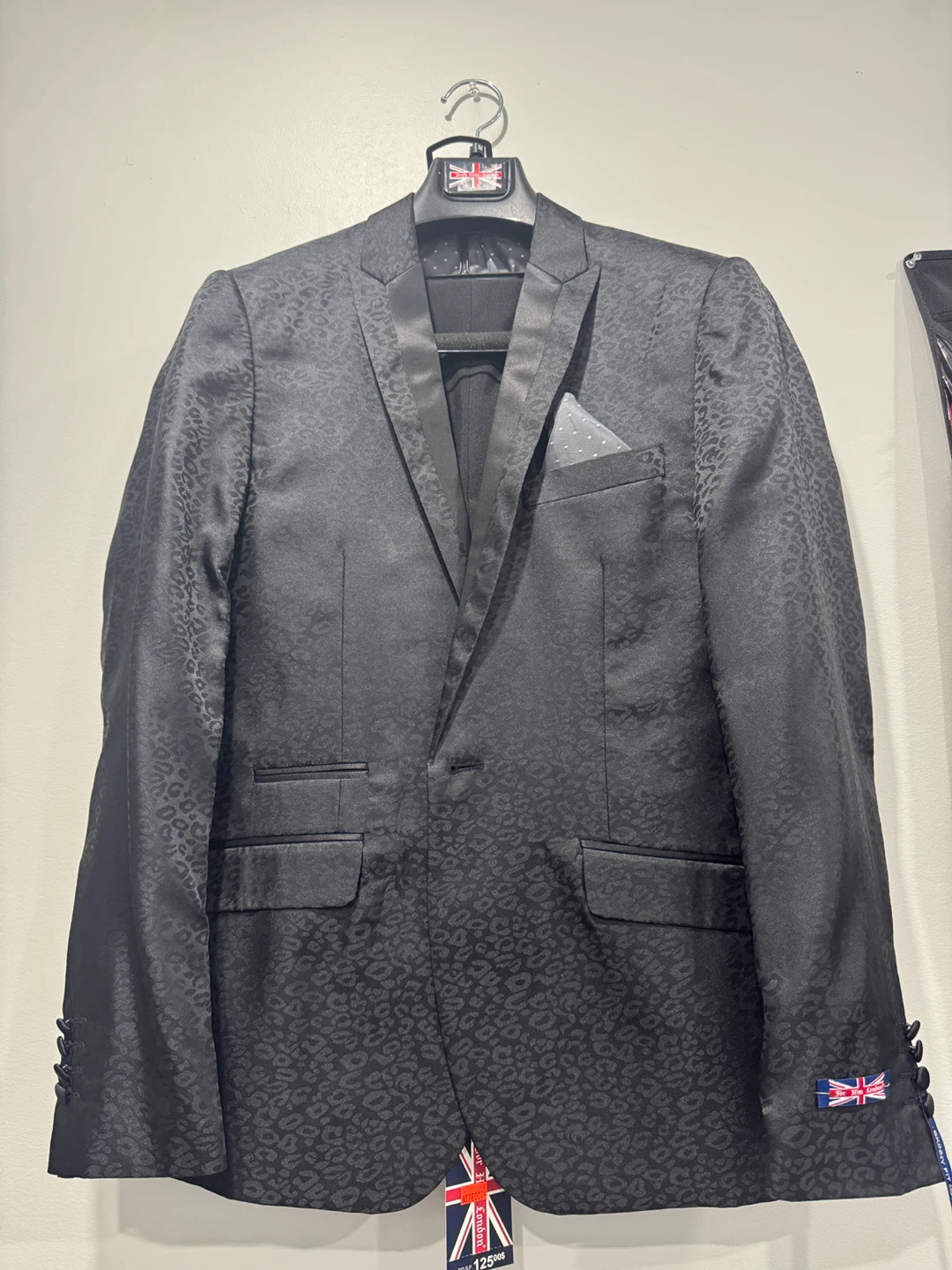 For Him London Leopard Print Suit - Men's Medium
