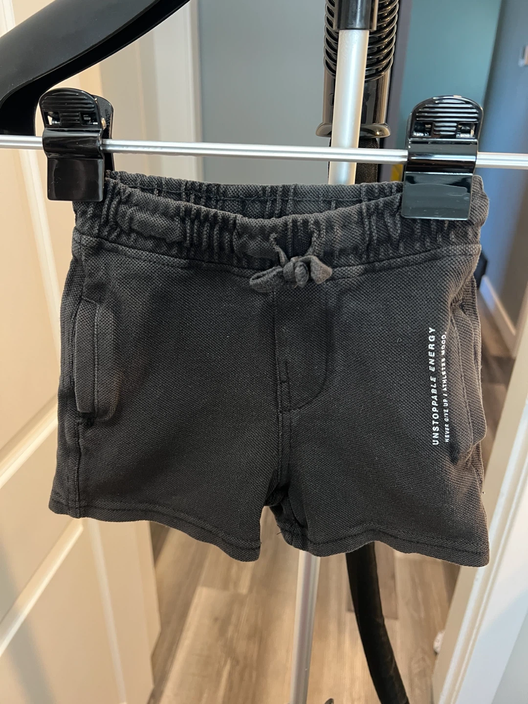 Zara shorts (18 month) - photo 4
