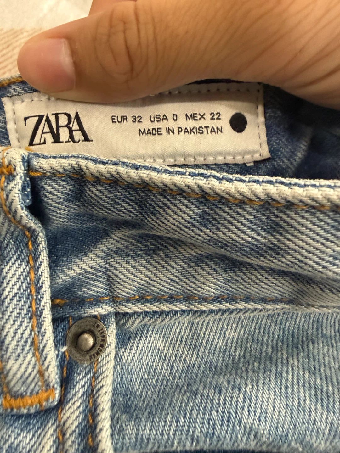 Zara Denim Jeans - Size 32 - photo 5