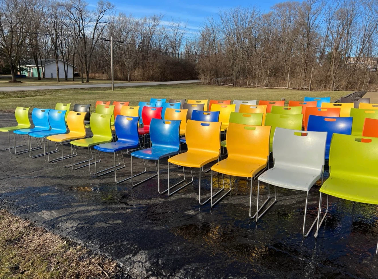 Stackable Dark Gray Plastic Chair - photo 3