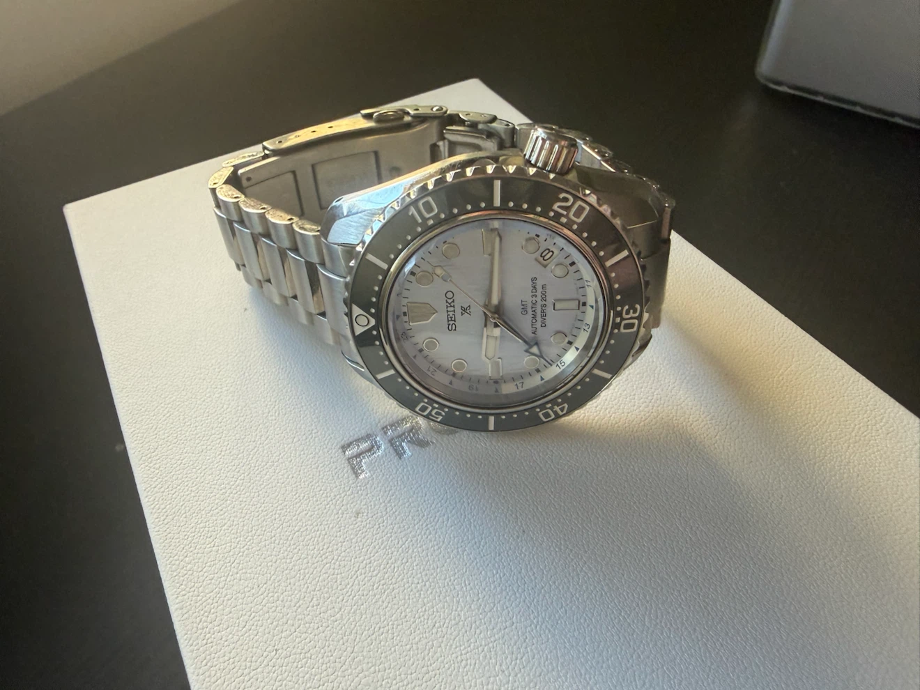 Seiko Prospex GMT SPB385J1  Limited Edition Glacier Blue - photo 4