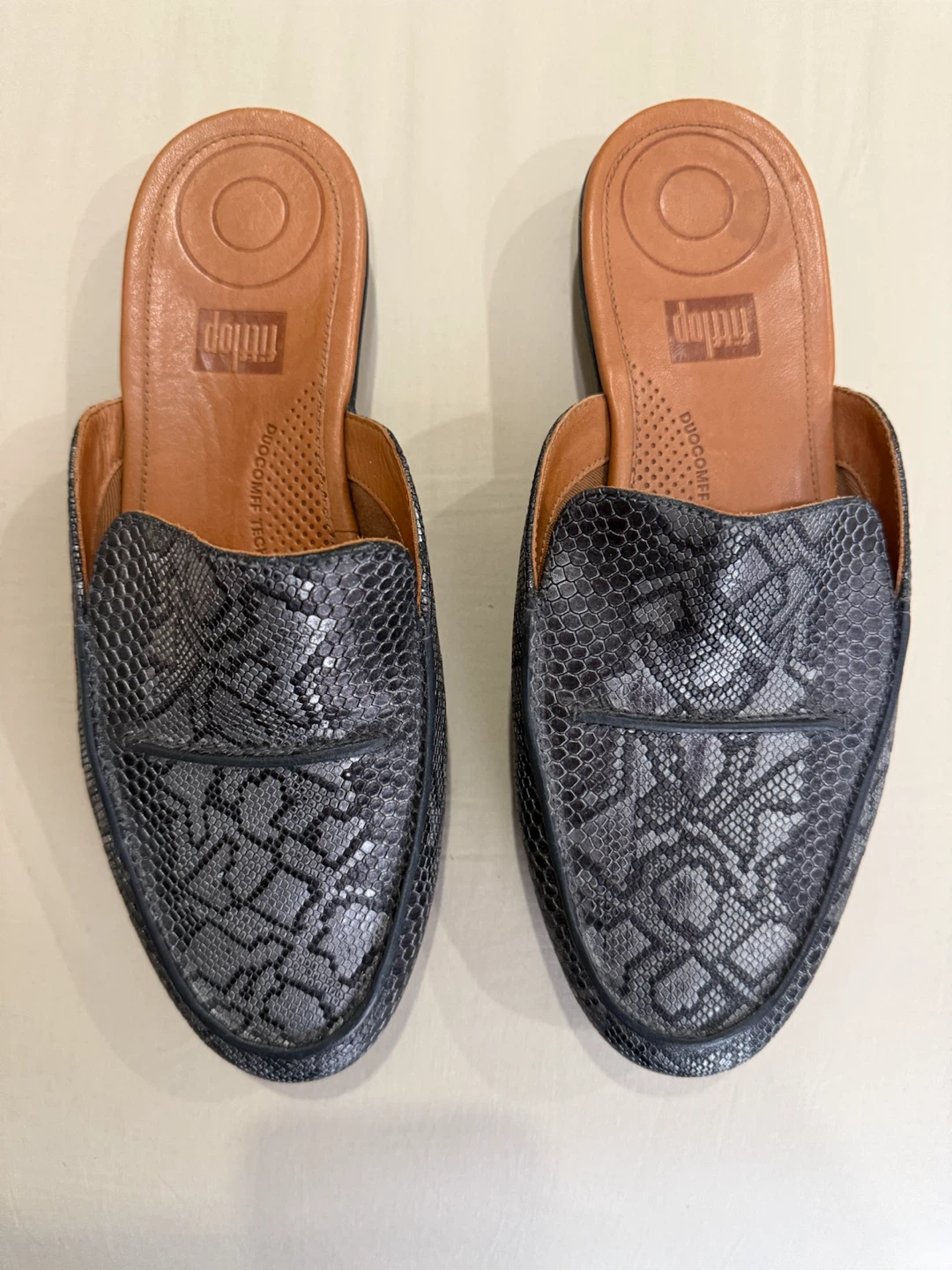 FitFlop Mules - Snake Print