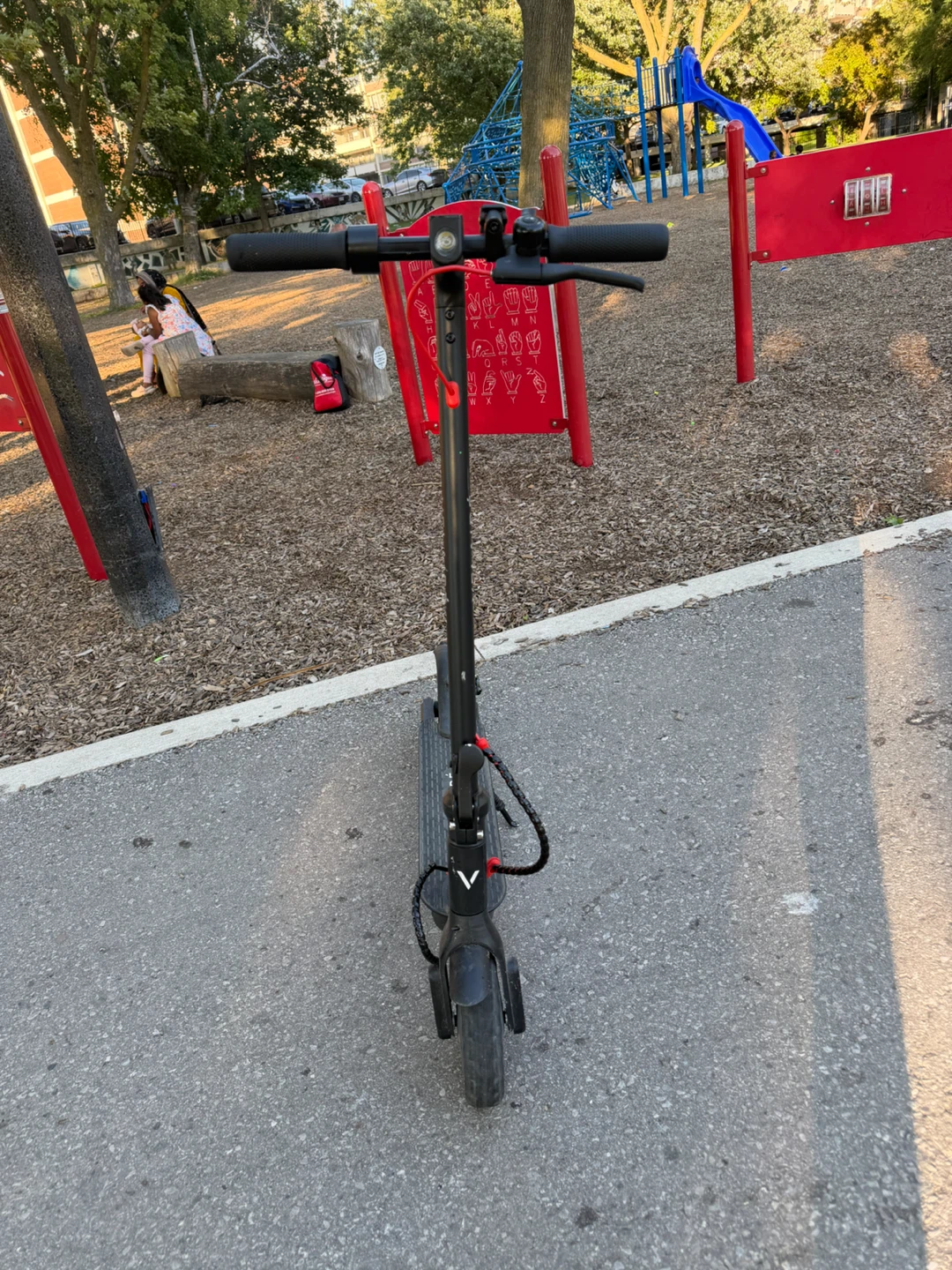 VELAIRE Electric Scooter - photo 2
