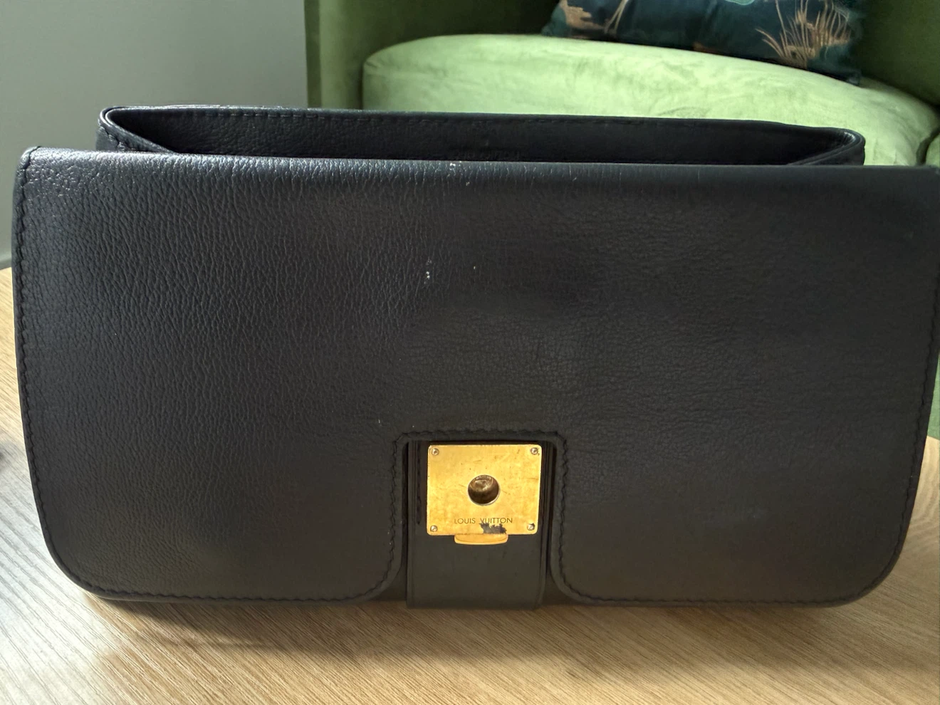 Louis Vuitton Black Leather Chain Shoulder Bag - photo 3
