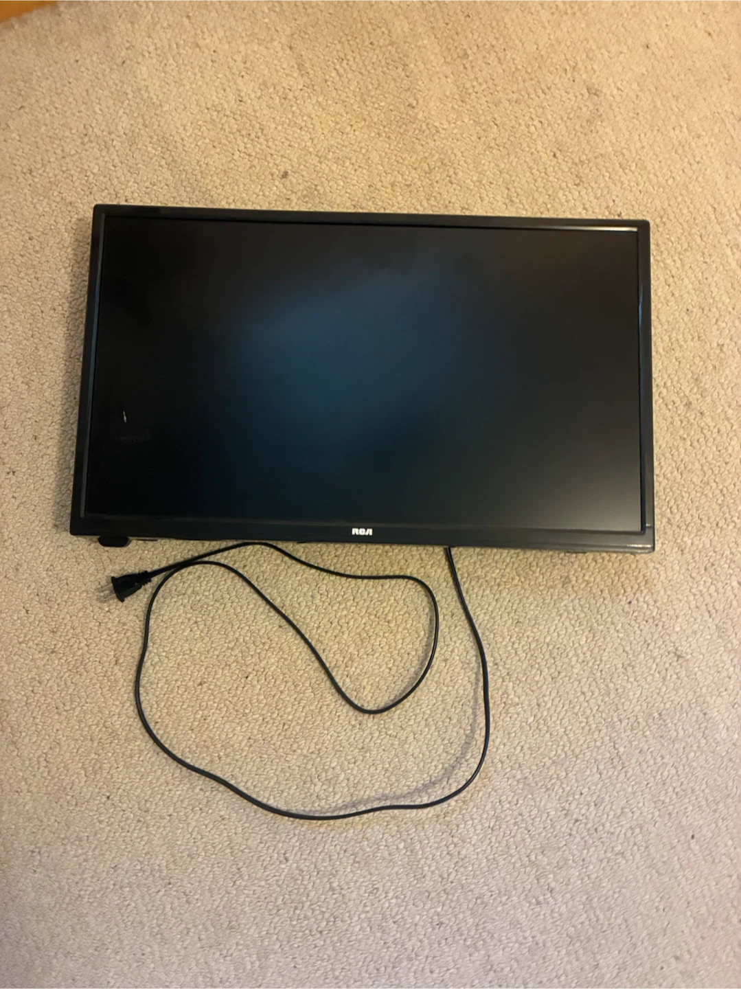 RCA 32" LED TV