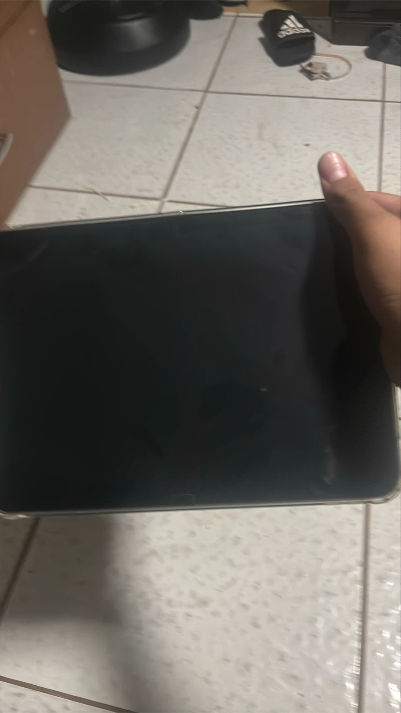Apple iPad a16 - photo 2