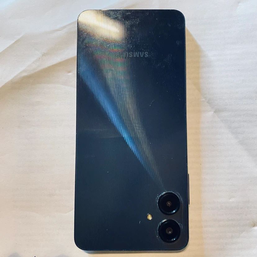 Samsung Galaxy A06 5G Smartphone - Black - photo 2