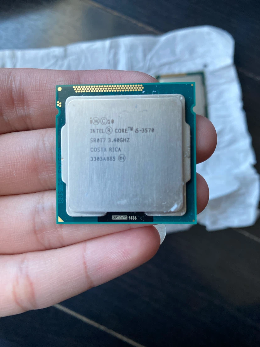 Intel Core i3-3220, i5-3570, and Xeon E3-1225 CPUs - photo 4