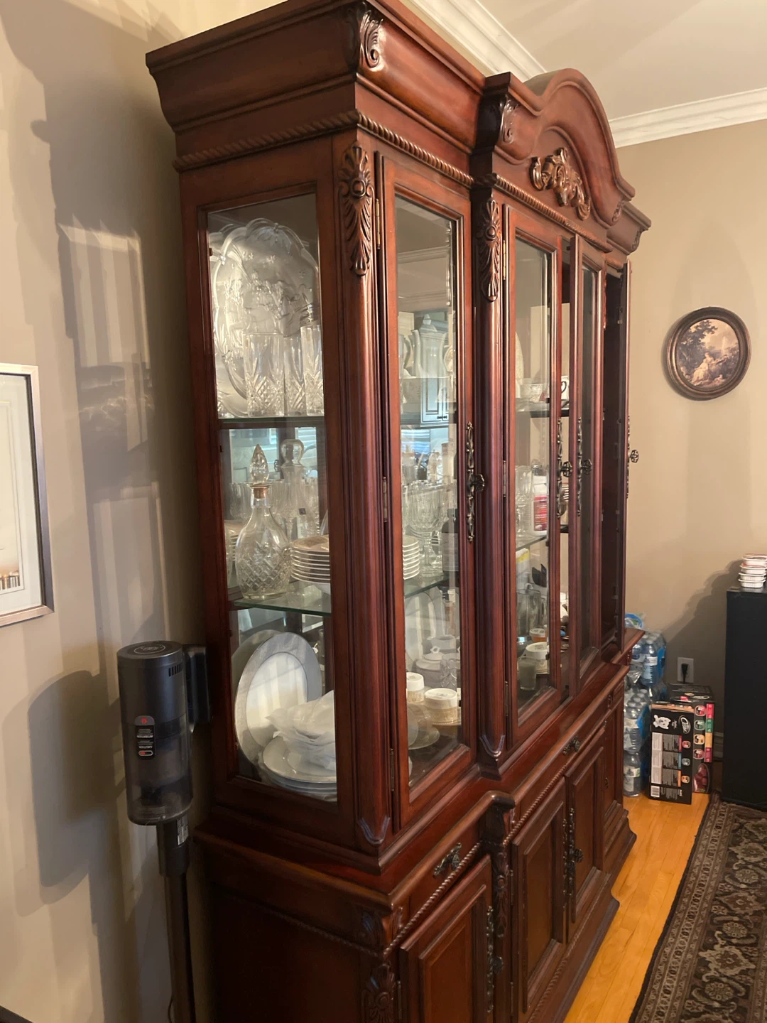Vintage Display Cabinet with Glass Doors - photo 2