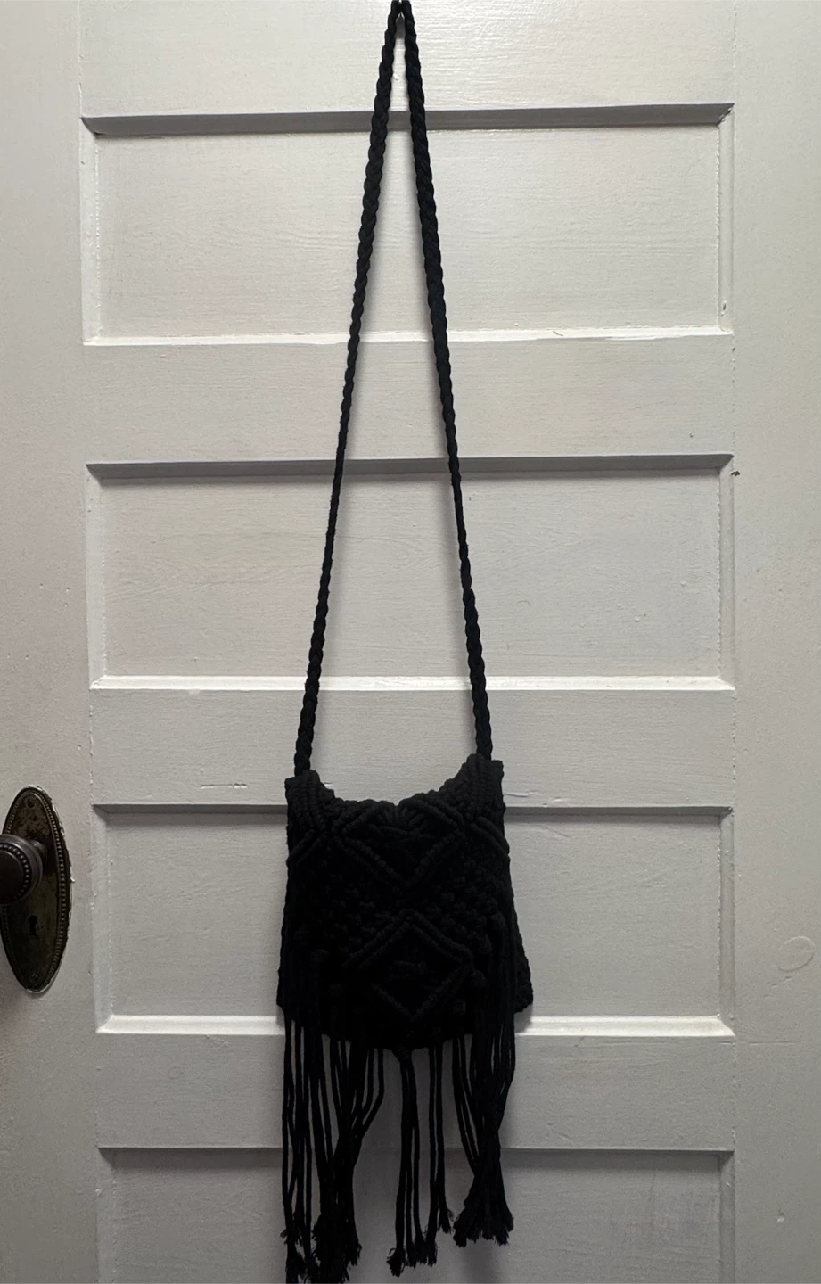 Black Macrame Fringe Crossbody Bag - photo 3