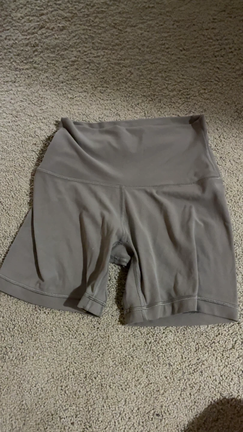 Aritzia Golden Bike Shorts Size 0 - photo 2