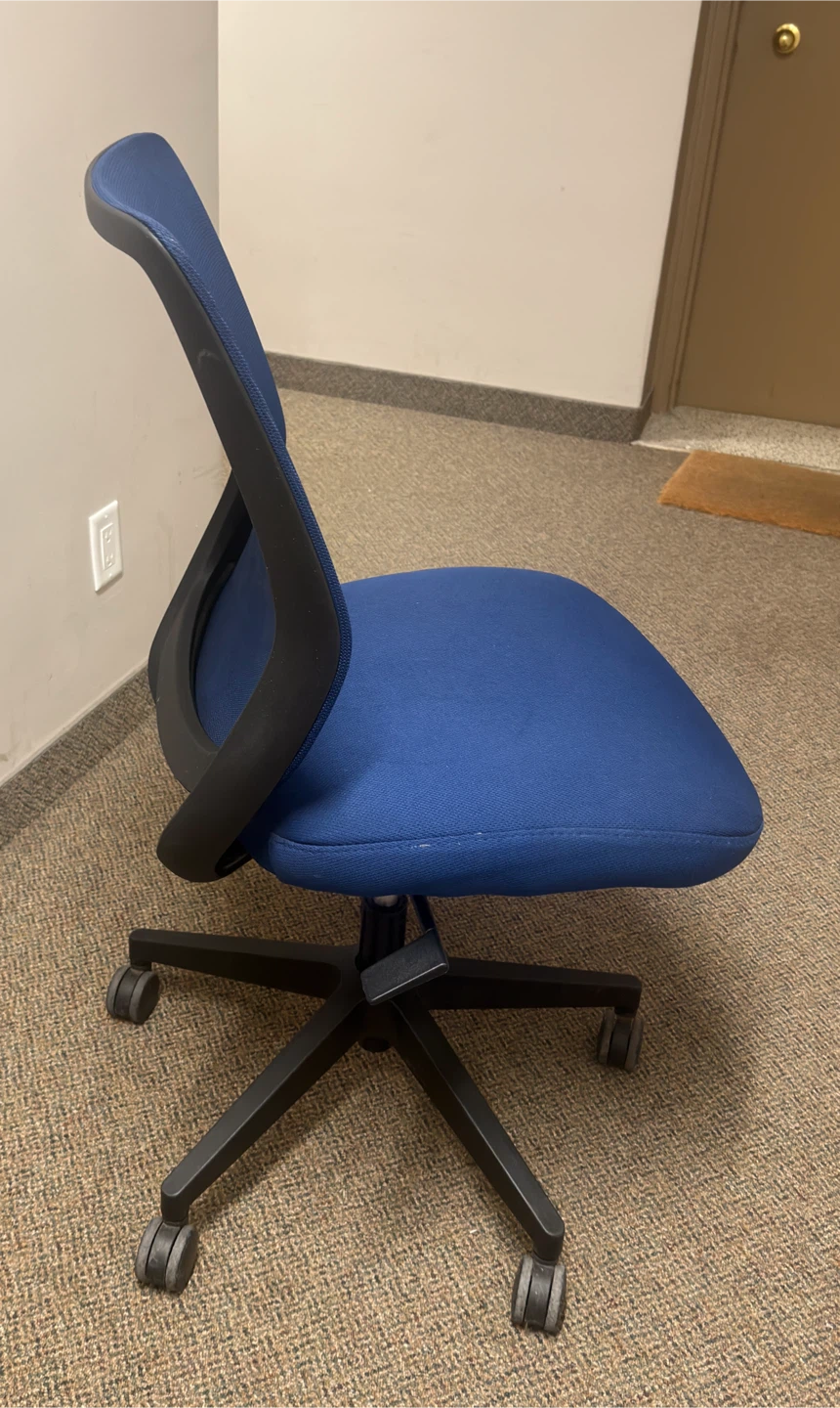 Blue Mesh Office Desk Chair | Adjustable Swivel - photo 2
