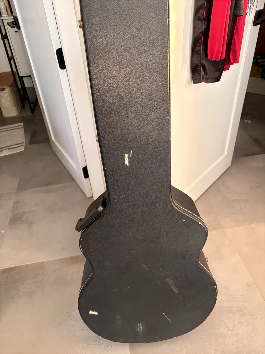 Black Gretsch G5120 with case and display rack - photo 4