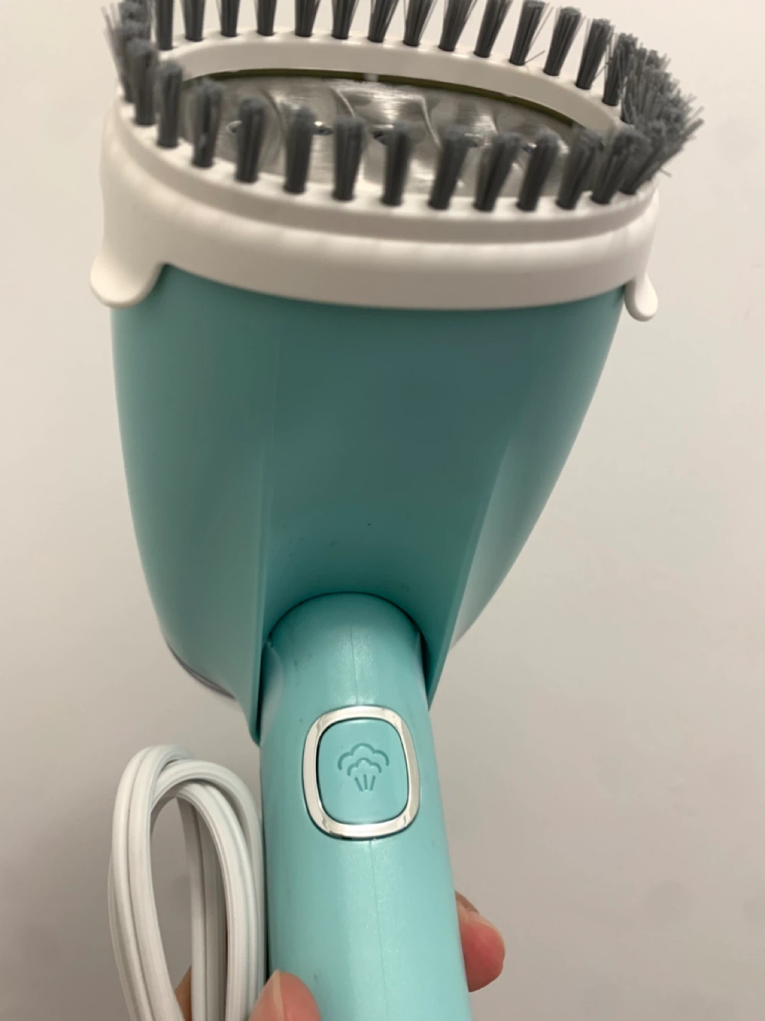 Portable Handheld Steamer / Mini Travel Iron - photo 4
