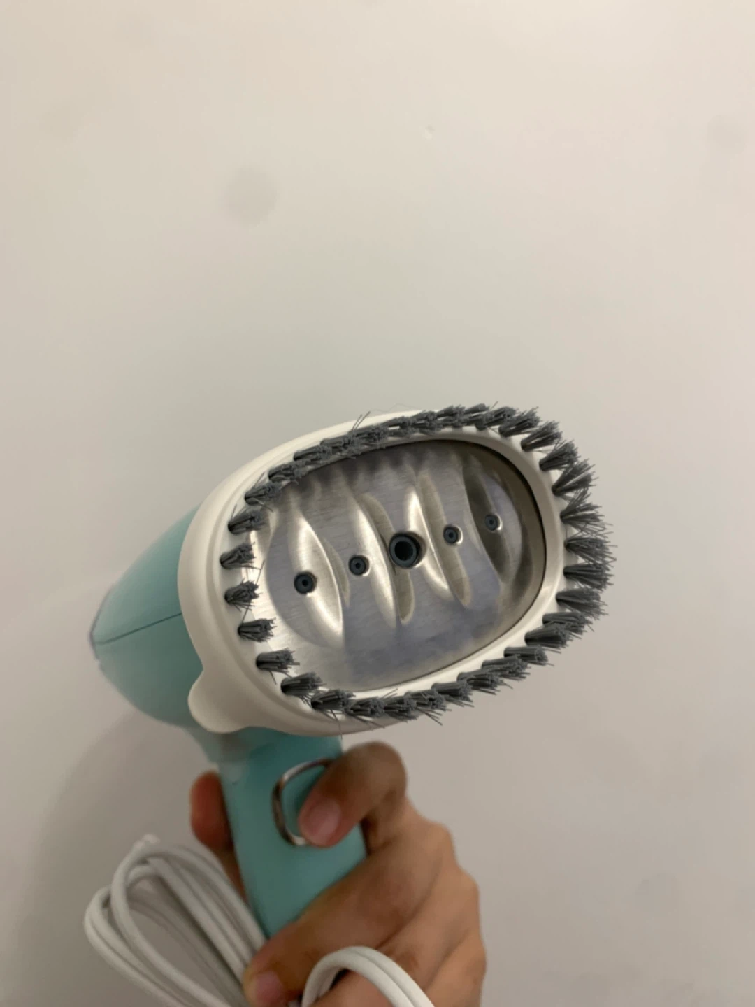 Portable Handheld Steamer / Mini Travel Iron - photo 3
