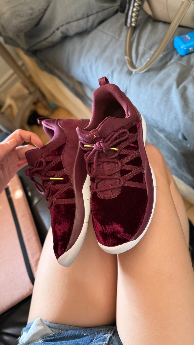 Jordan Velvet Sneakers - photo 3