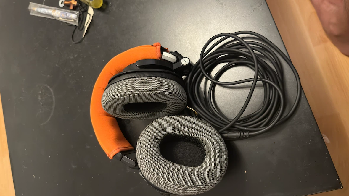 Audio-Technica ATH-M50x Headphones with Orange Headband Cover - photo 3