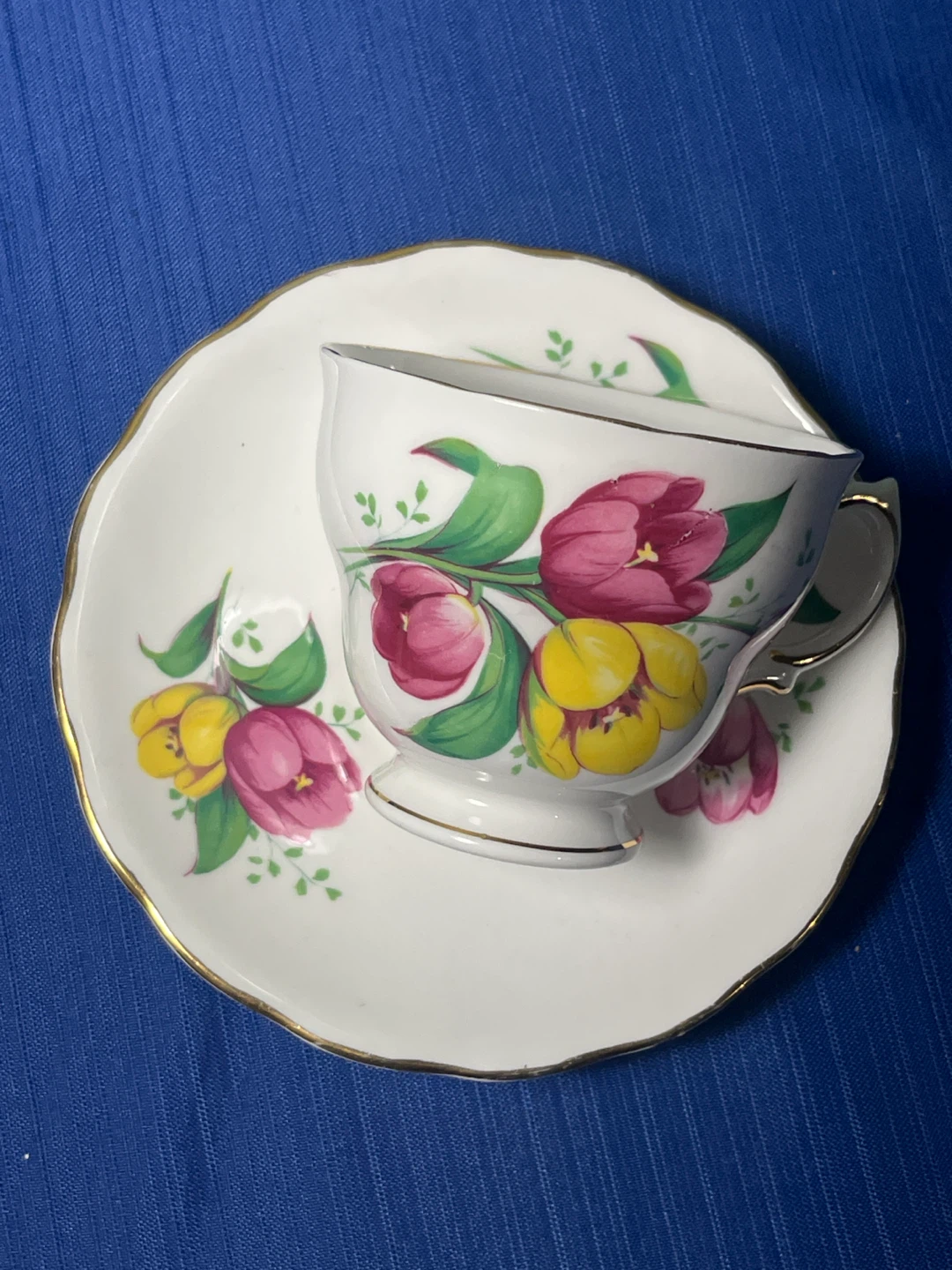 Vintage Mid Century English Floral Teacup Set - photo 3