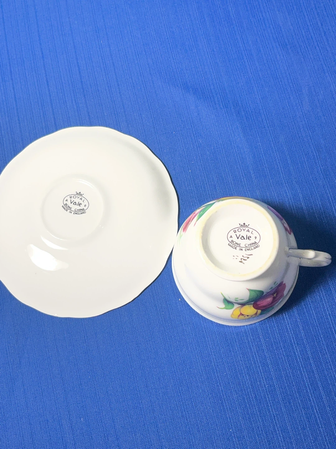 Vintage Mid Century English Floral Teacup Set - photo 5
