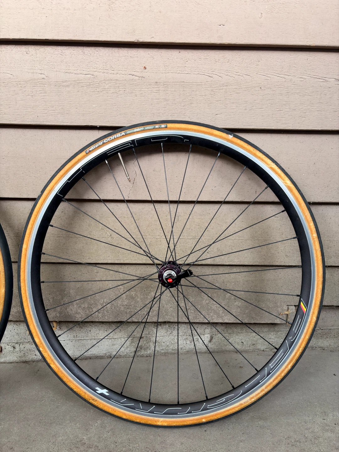 Hed Belgium+ with Chris King R45 hubs - photo 3