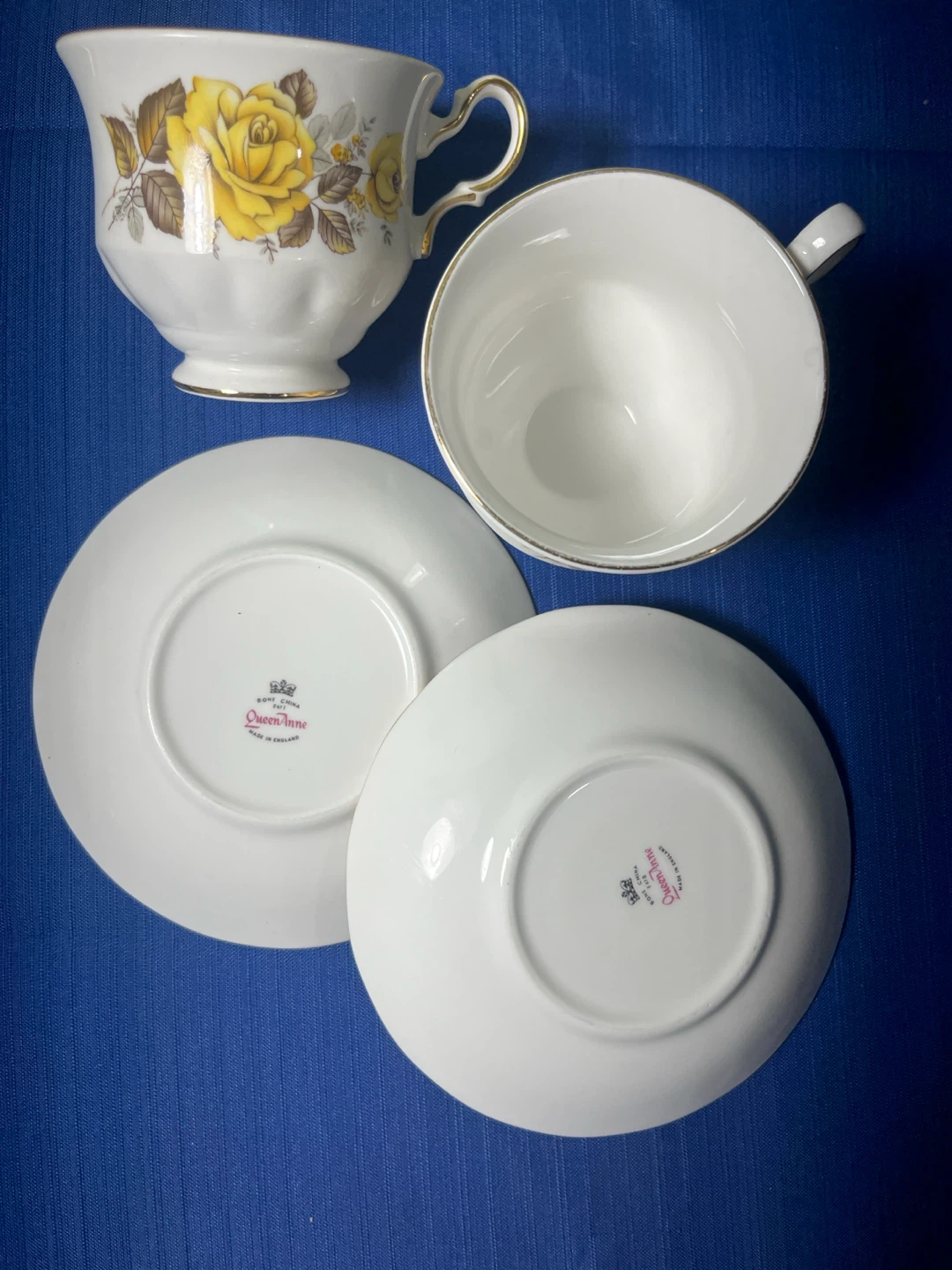 Queen Anne Teacup and Saucer Set - photo 5