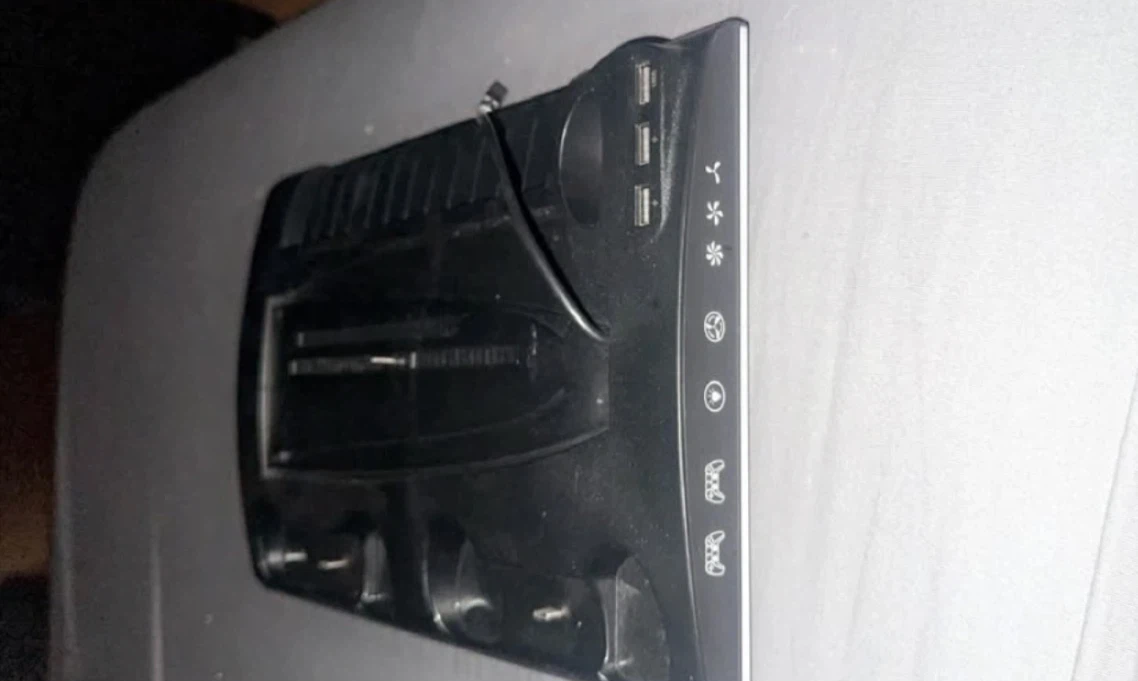 PS5 Charging Station  w/Cooling Fans - photo 2