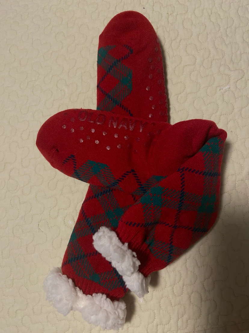 Old Navy Cozy Holiday Socks with Grip - photo 2