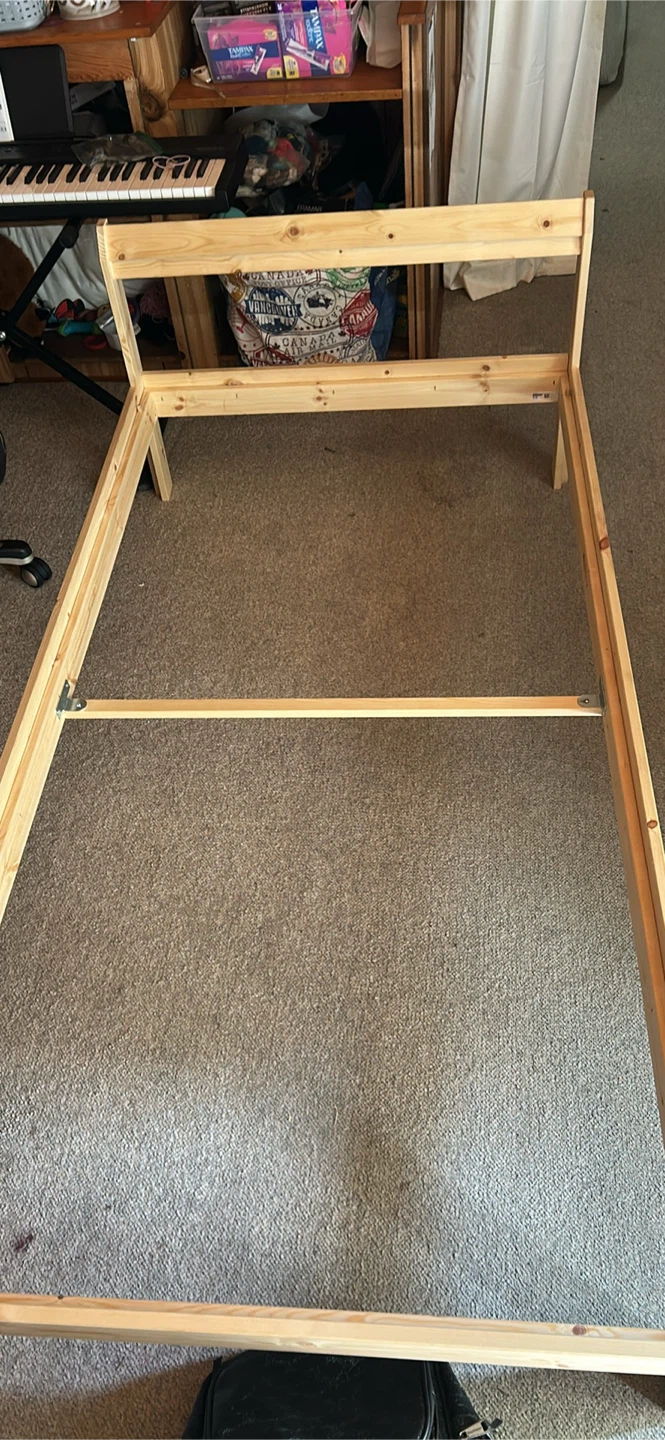 Wooden Bed Frame - photo 3