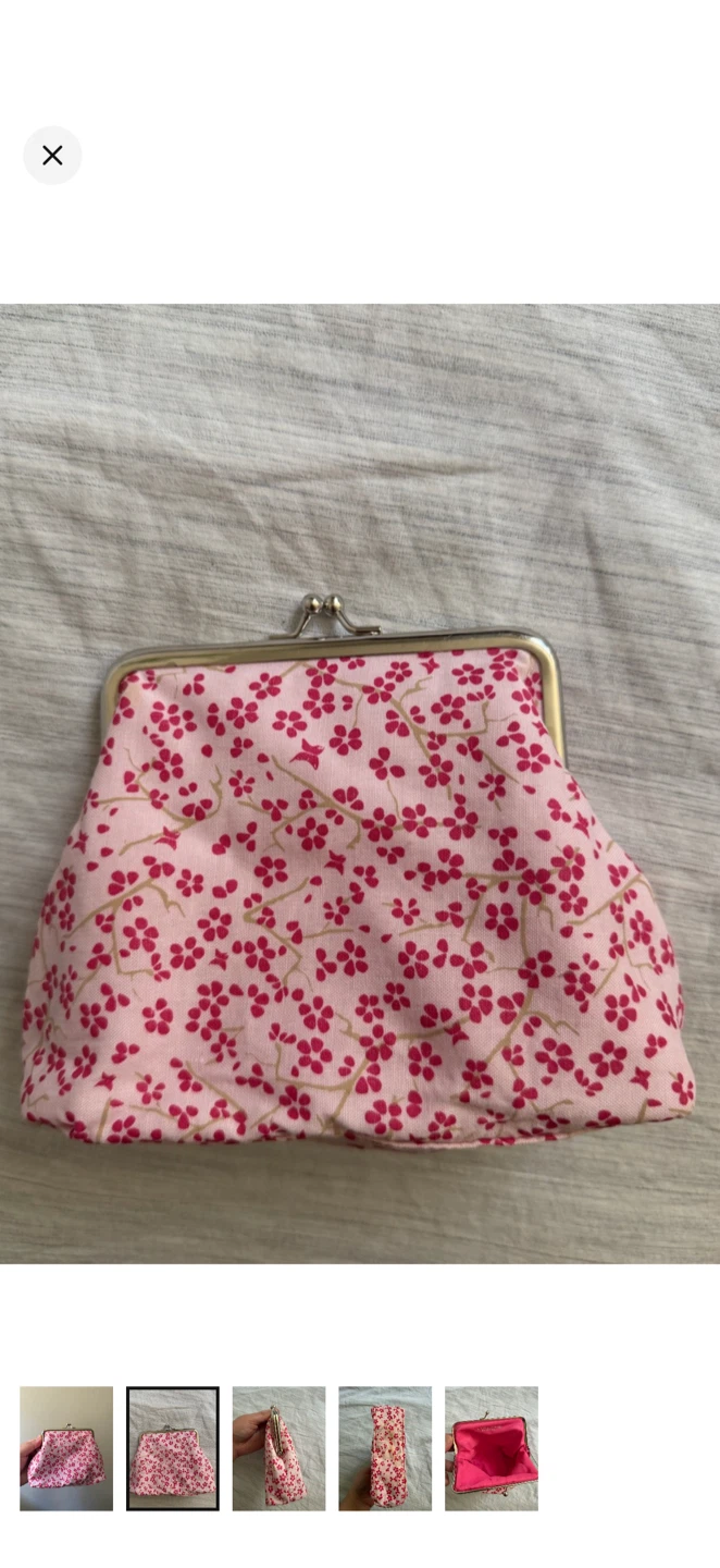 L'Occitane Pink Floral Cosmetic Pouch - photo 2