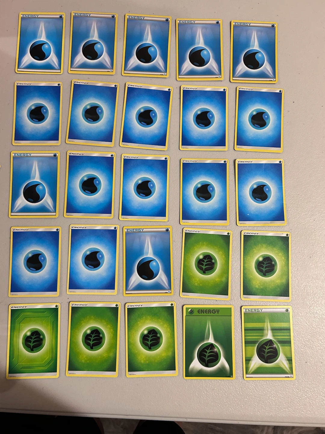Pokémon Energy Cards (Water and Grass)
