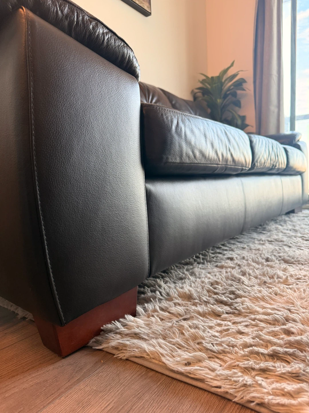 French Canadian genuine Black Leather Sofa - photo 3