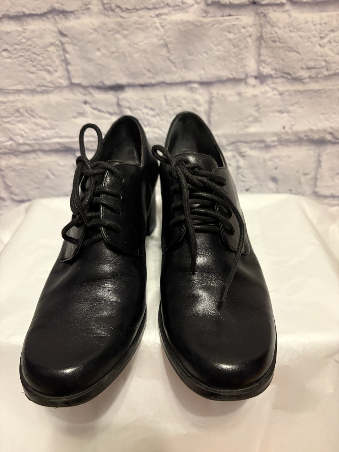 EUC Bandino Leather Oxford Lace-Up Heeled Shoes Size 6 - photo 2
