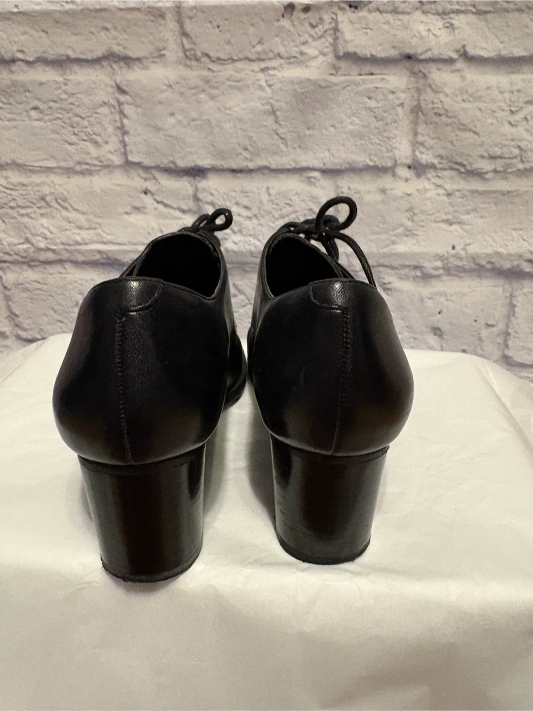 EUC Bandino Leather Oxford Lace-Up Heeled Shoes Size 6 - photo 5