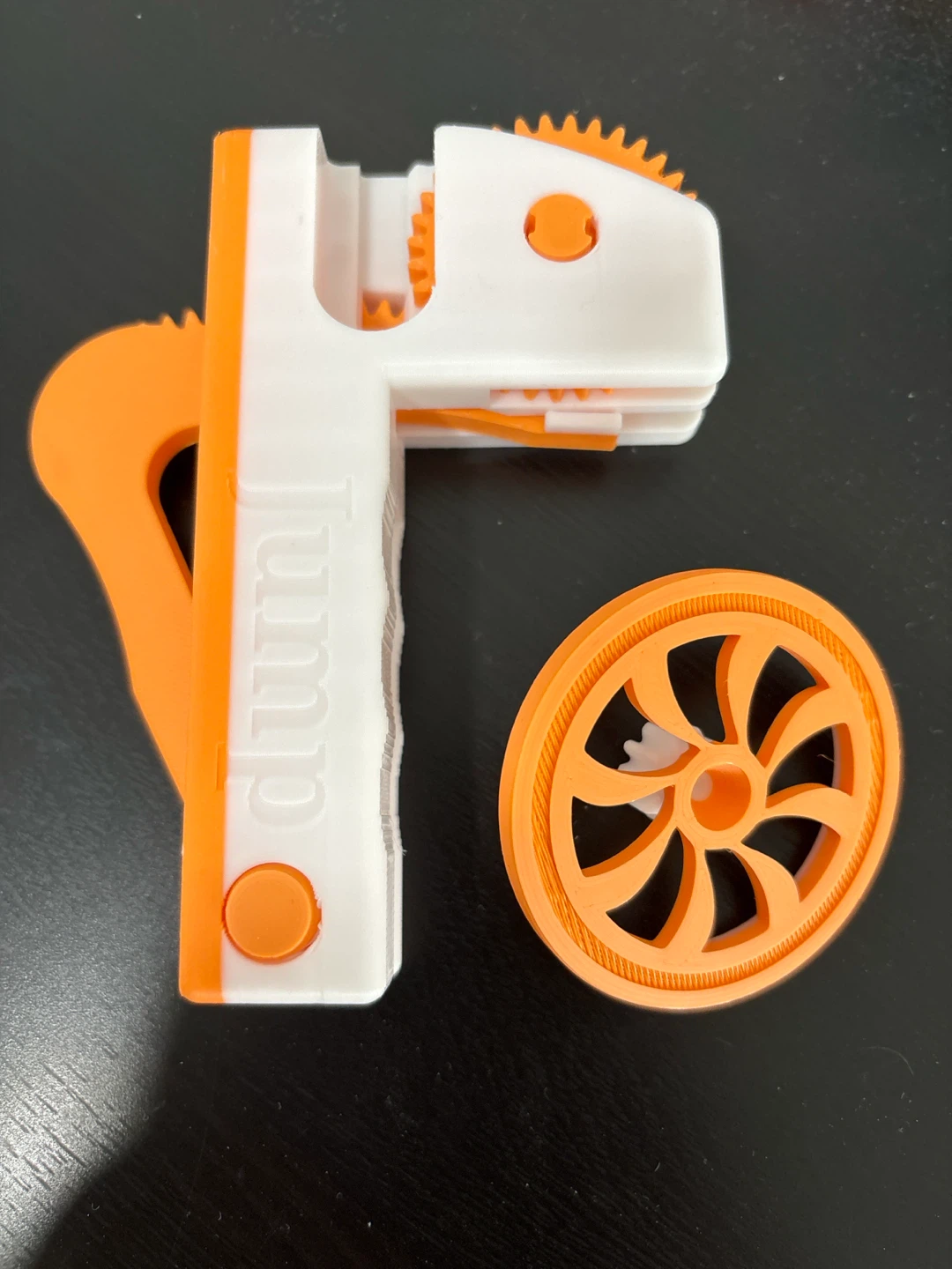 Jump spinner toy - photo 3