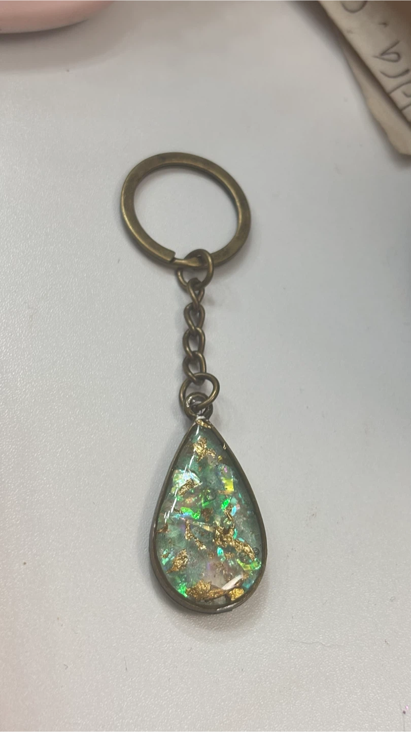 Teardrop Resin Keychain - photo 2